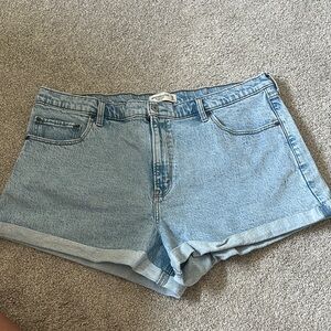 Abercrombie High Rise Mom Shorts